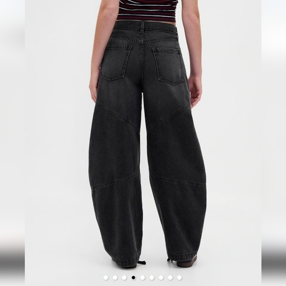 Gap Stranger Things High Rise Seamed Horseshoe Washed Black Jeans Size 31 - Picture 4 of 7